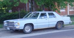 Ford Crown Victoria 1980 #11