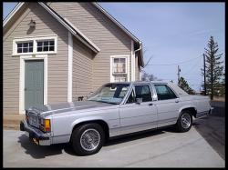 Ford Crown Victoria 1984 #6