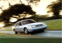 Ford Crown Victoria 2005 #12