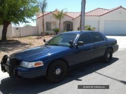 Ford Crown Victoria 2006 #9