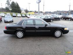 Ford Crown Victoria 2010 #7