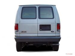 Ford Econoline Wagon 2000 #9