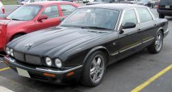 Jaguar XJR #8