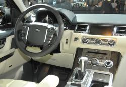 Land Rover Range Rover Sport 2010 #9