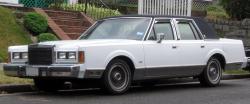 Lincoln Town Car 1983 #14
