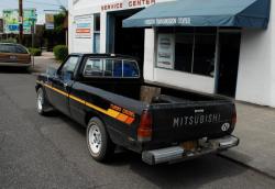 Mitsubishi Pickup 1984 #6