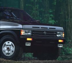 Nissan Pathfinder 1991 #9