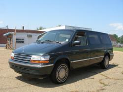1993 Plymouth Grand Voyager