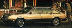 Pontiac Phoenix 1984 #6