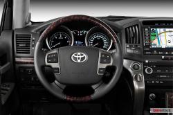 Toyota Land Cruiser 2011 #12