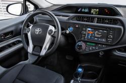 Toyota Prius c 2014 #12