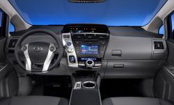 Toyota Prius Plug-in 2012 #13
