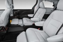 Toyota Sienna XLE 7-Passenger #8