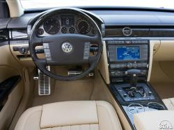 Volkswagen Phaeton 2004 #6