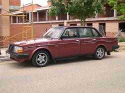 Volvo GLE 1982 #9