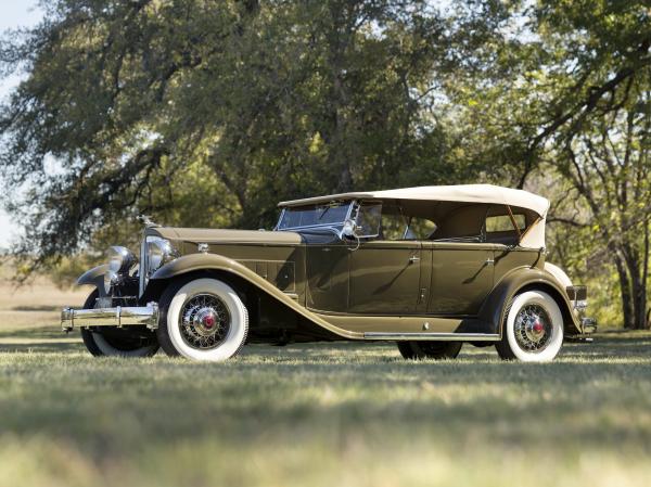 1932 Packard 905