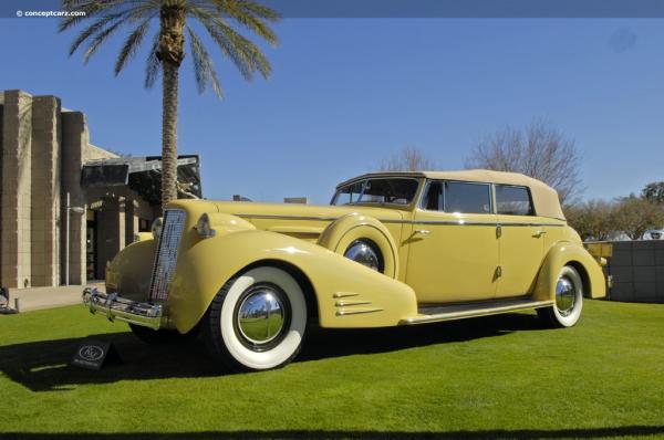 1935 Cadillac Series 452