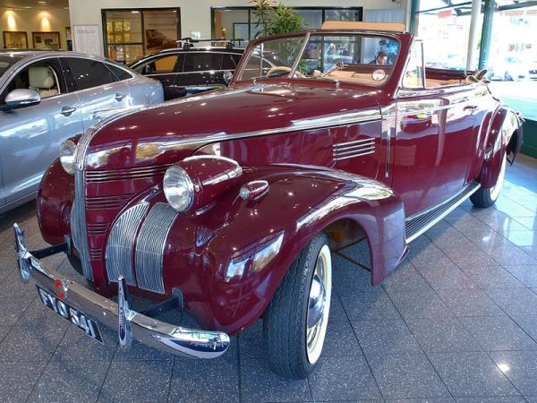 1939 Pontiac Deluxe 120