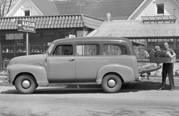 1947 GMC Suburban