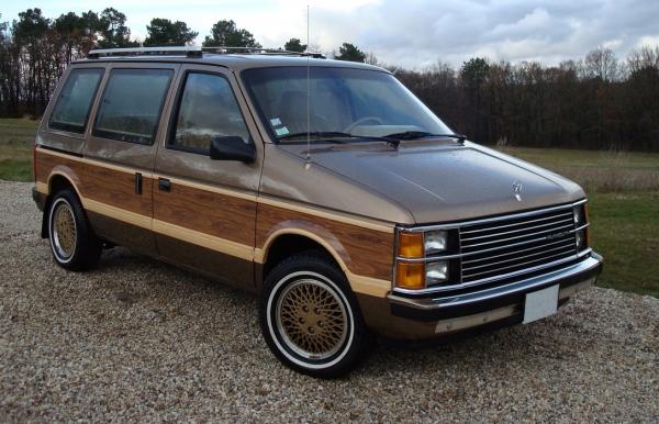 1985 Plymouth Voyager
