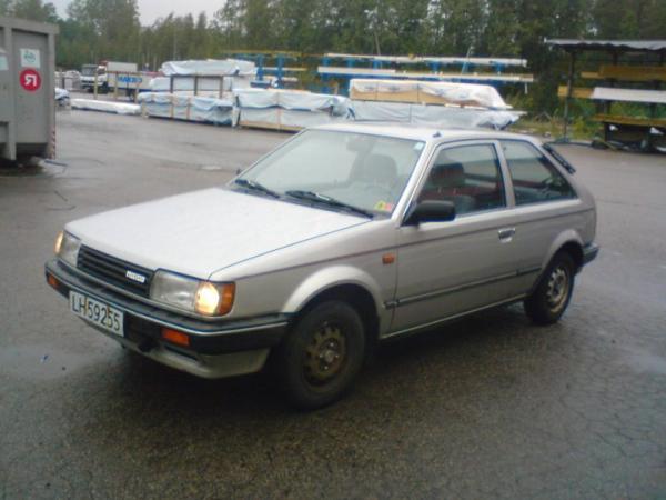 1986 Mazda 323