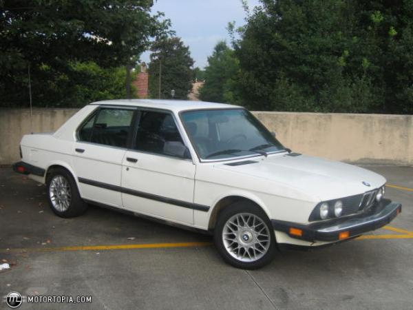 1988 BMW 528