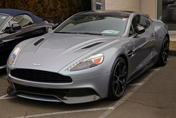 Aston Martin #3