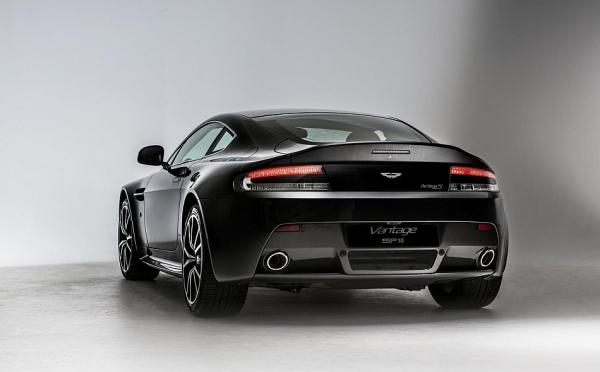 Aston Martin V8 Vantage 2013 #4