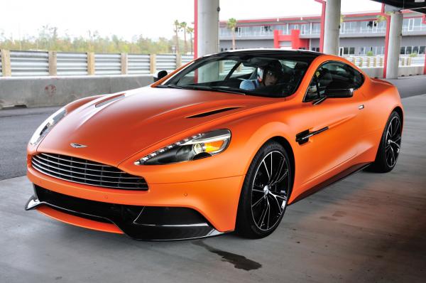 Aston Martin Vanquish 2014 #3