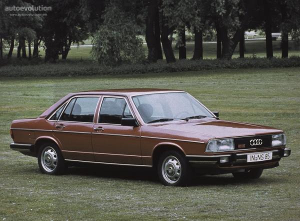 Audi 100 1976 #3