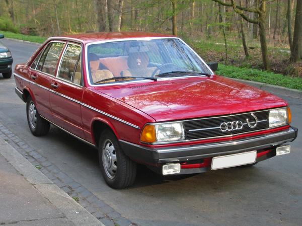 Audi 100 #4