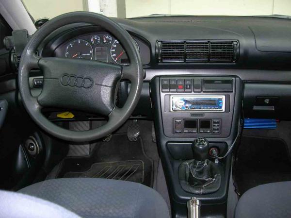 Audi A4 1996 #2