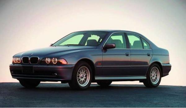 BMW 5 Series 2001 #2
