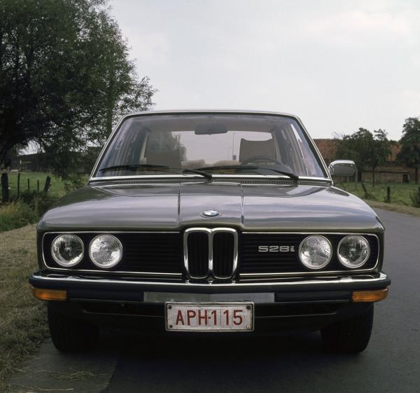 BMW 528 1982 #2
