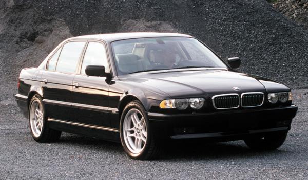 BMW 7 Series 1990 #2