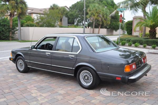 BMW 733 1980 #1