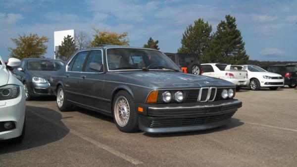 BMW 733 1983 #1