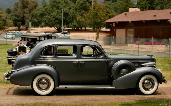 Buick Century 1937 #3