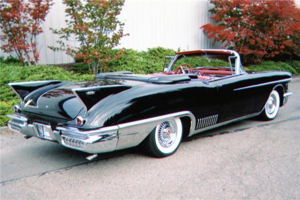Cadillac Biarritz 1958 #3