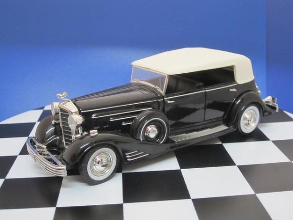 Cadillac Fleetwood 1933 #4