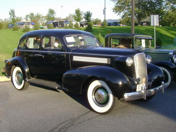 Cadillac Series 60 1937 #2