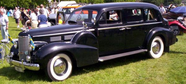 Cadillac Series 72 1940 #4