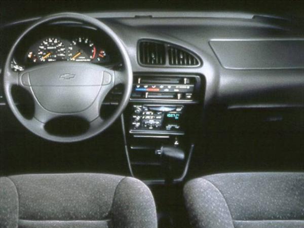 Chevrolet Metro 1999 #4