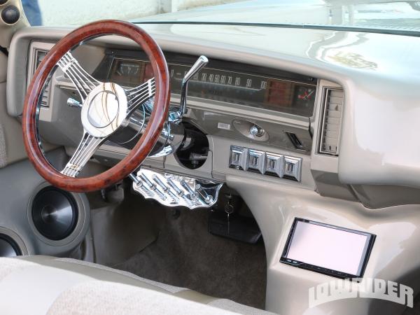 Chevrolet Panel 1975 #4