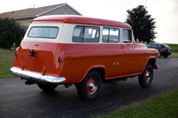 Chevrolet Suburban 1956 #3