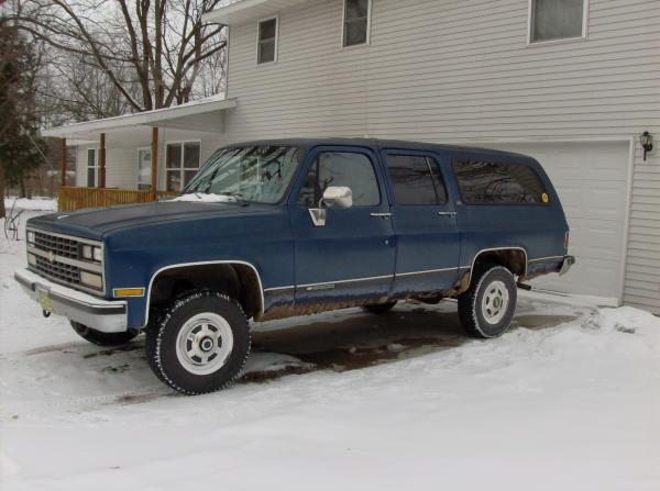 Chevrolet Suburban 1990 #2