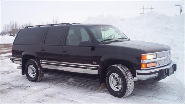 Chevrolet Suburban 1999 #1