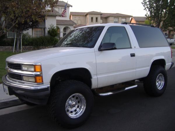 Chevrolet Tahoe 1995 #2