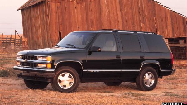 Chevrolet Tahoe 1999 #2