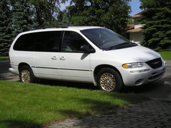 Chrysler Town and Country 1998 #1